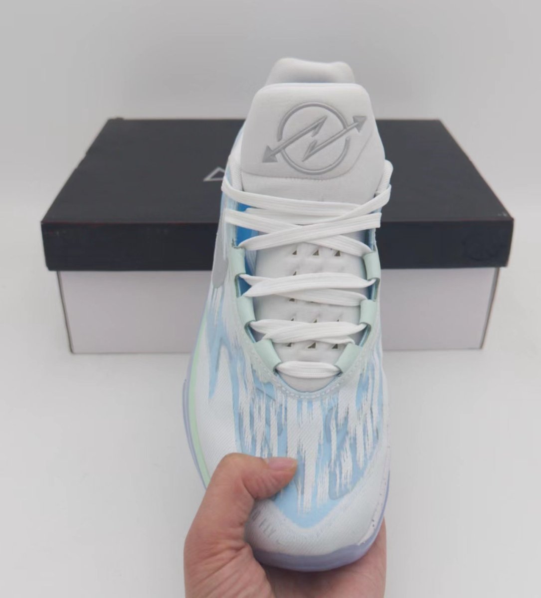 NIKE ZOOM GT CUT 2 x DARE TO FLY