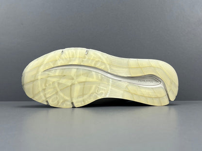 STONE ISLAND x 991v2 FABRIQUÉ EN ANGLETERRE GHOST PACK BEIGE