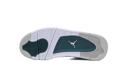 Air Jordan 4 « Vert oxydé »