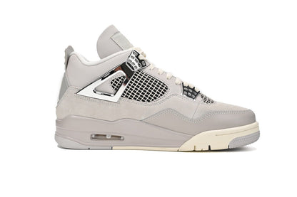 Air Jordan 4 WMNS « Frozen Moments »
