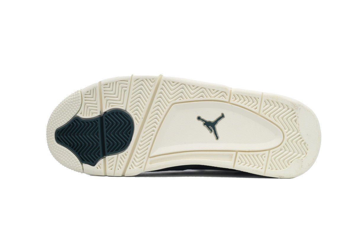 Air Jordan 4 RM « Oxidized Green »