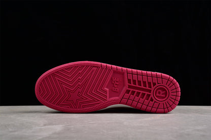 Baskets basses BAPE STA rouges et roses
