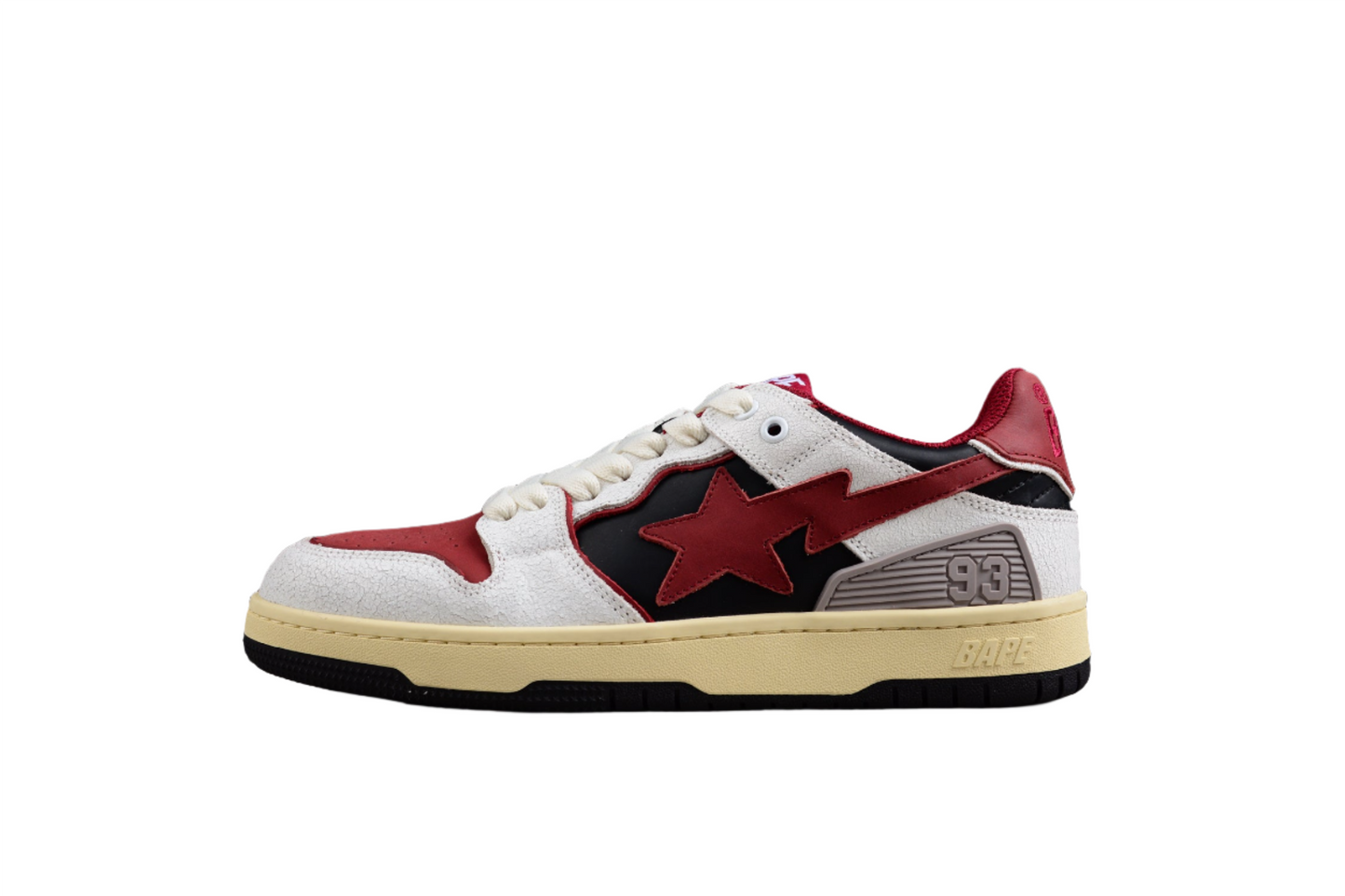 Baskets basses BAPE STA rouges, blanches et noires
