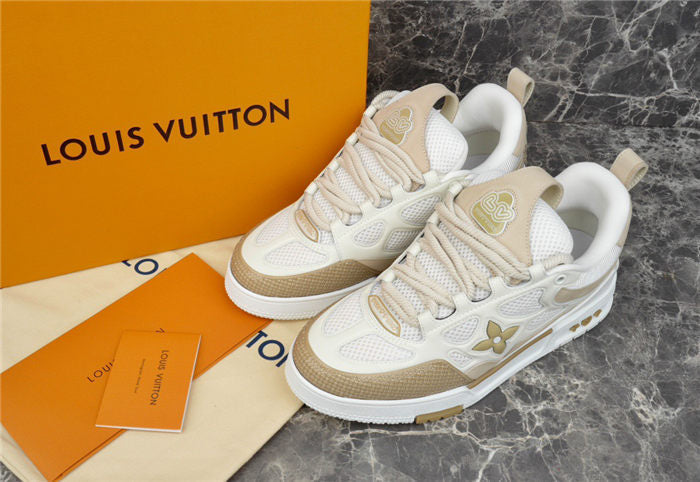 Baskets Louis Vuitton LV Skate beiges et blanches