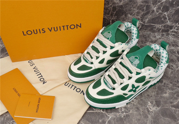Baskets Louis Vuitton LV Skate vertes et blanches