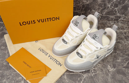 Baskets Louis Vuitton LV Skate grises