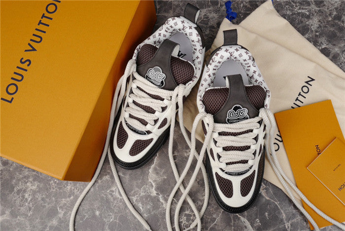 Baskets Louis Vuitton LV Skate blanches et noires
