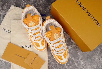 Baskets Louis Vuitton LV Skate jaunes et blanches 