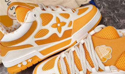 Baskets Louis Vuitton LV Skate jaunes et blanches 