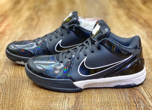 NIKE KOBE 4 x UNDEFEATED BLACK MAMBA 