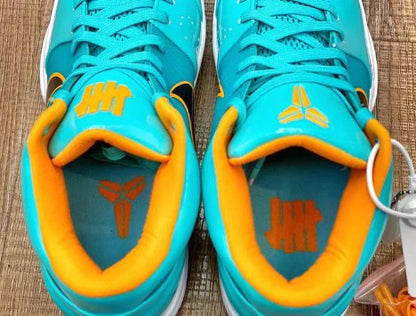 NIKE KOBE 4 x UNDEFEATED SAN ANTONIO SPURS 