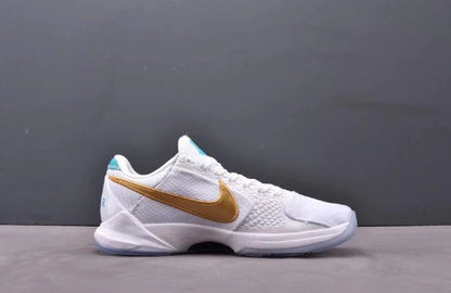 NIKE KOBE 5 x UNDEFEATED WHAT IF BLANC 