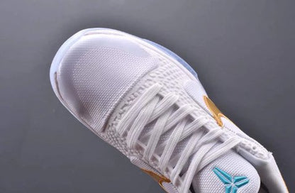 NIKE KOBE 5 x UNDEFEATED WHAT IF BLANC 