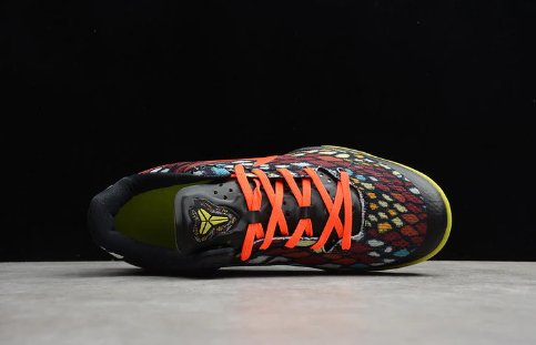 NIKE KOBE 8 x NOËL 