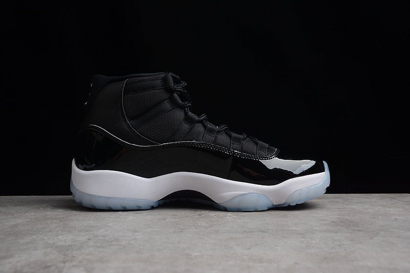 AIR JORDAN 11 RETRO SPACE JAM 2016 NOIR/CONCORD-BLANC