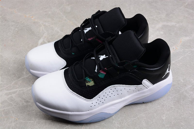 AIR JORDAN 11 CMFT LOW BLANC/NOIR/VERT FANTÔME/ARGENT MÉTALLISÉ