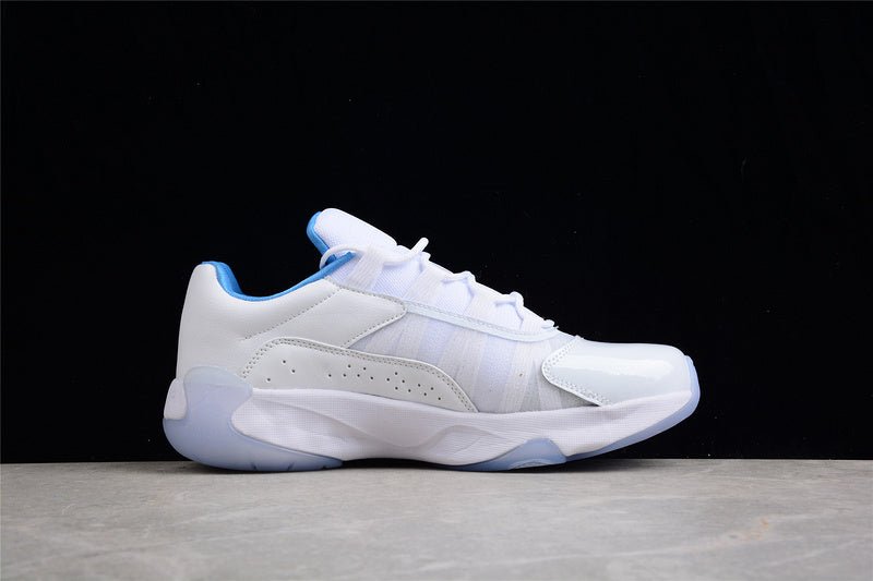 AIR JORDAN 11 CMFT LOW BLANC/BLANC/MARINE ARME