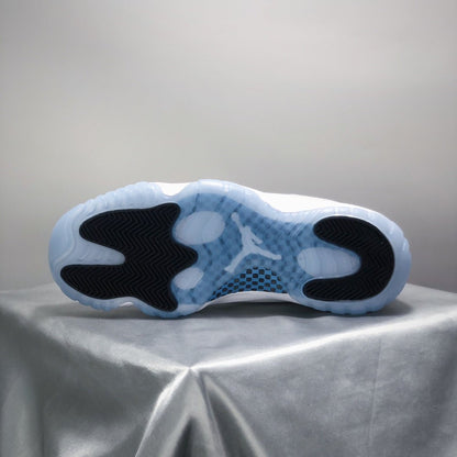 Air Jordan 11 « Legend Blue »