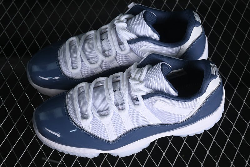 AIR JORDAN 11 LOW DIFFUSED BLEU BLANC