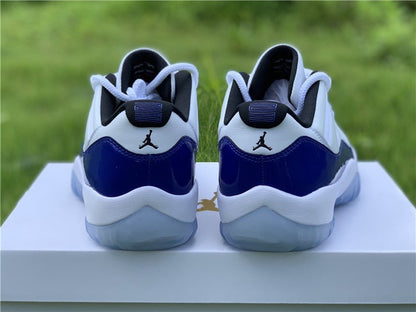 AIR JORDAN 11 LOW PURPLE CONCORD BLANC/NOIR-CONCORD