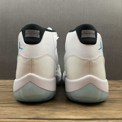 AIR JORDAN 11 RETRO 2014 BLANC/BLANC/BLEU LÉGENDE