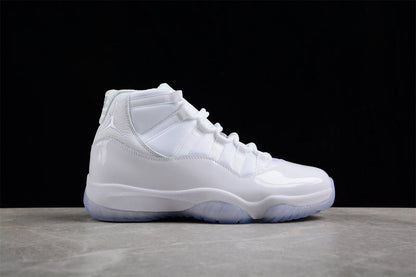 AIR JORDAN 11 RETRO 25E ANNIVERSAIRE BLANC/GRIS