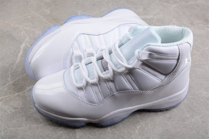 AIR JORDAN 11 RETRO 25E ANNIVERSAIRE BLANC/GRIS