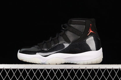 AIR JORDAN 11 RETRO 72-10 NOIR/NOIR/ROUGE UNIVERSITAIRE