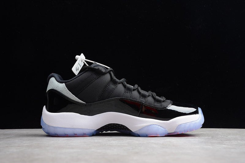 AIR JORDAN 11 RETRO NOIR/INFRAROUGE 23-PR PLATINE