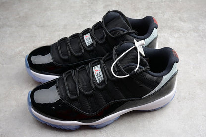AIR JORDAN 11 RETRO NOIR/INFRAROUGE 23-PR PLATINE