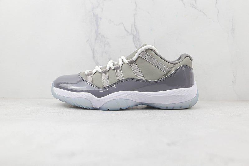 AIR JORDAN 11 RETRO LOW BG GRIS MOYEN/BLANC-GUNSMOKE