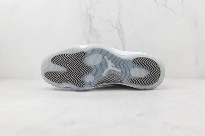 AIR JORDAN 11 RETRO LOW BG GRIS MOYEN/BLANC-GUNSMOKE