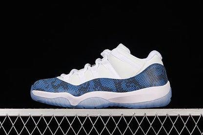 AIR JORDAN 11 RETRO LOW NAVY SNAKESKIN 2019 BLANC/NOIR
