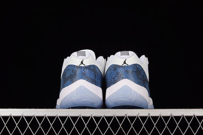 AIR JORDAN 11 RETRO LOW NAVY SNAKESKIN 2019 BLANC/NOIR