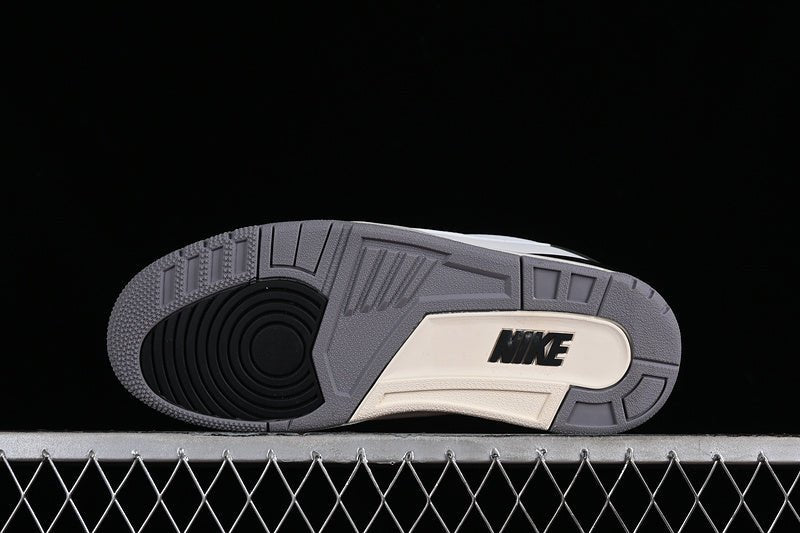 AIR JORDAN 2/3 RETRO BLANC/NOIR/VOILE/GRIS CIMENT 