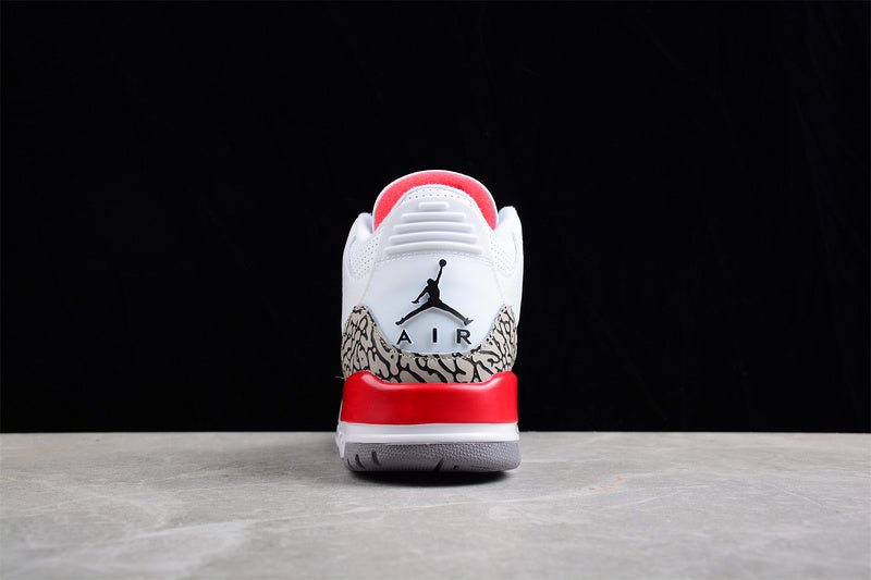 AIR JORDAN 3 RETRO HALL OF FAME BLANC/GRIS CIMENT-NOIR-ROUGE FEU
