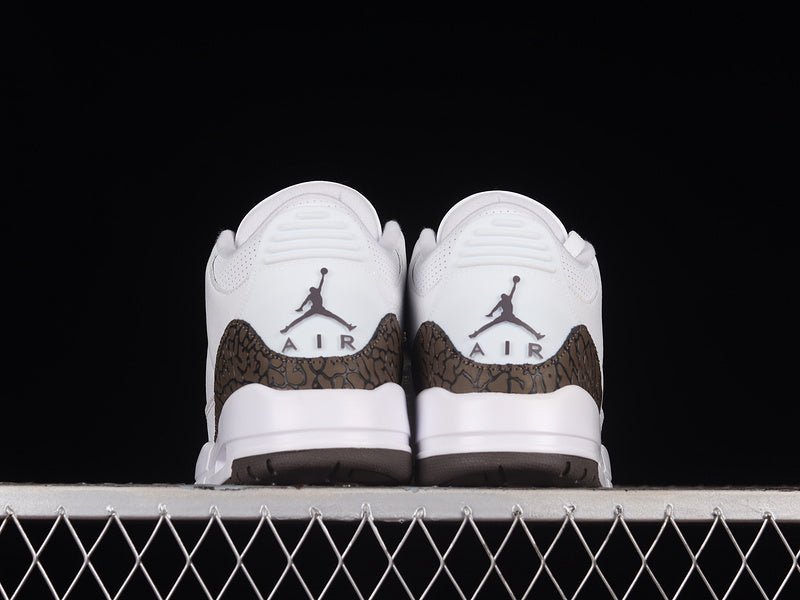 AIR JORDAN 3 RETRO MOCHA BLANC/CHROME-MOCHA FONCÉ