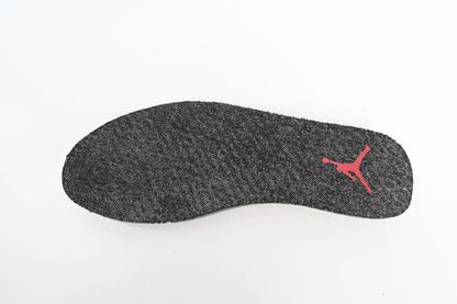 Air Jordan 4 Levi's Noir