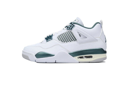 Air Jordan 4 « Vert oxydé »