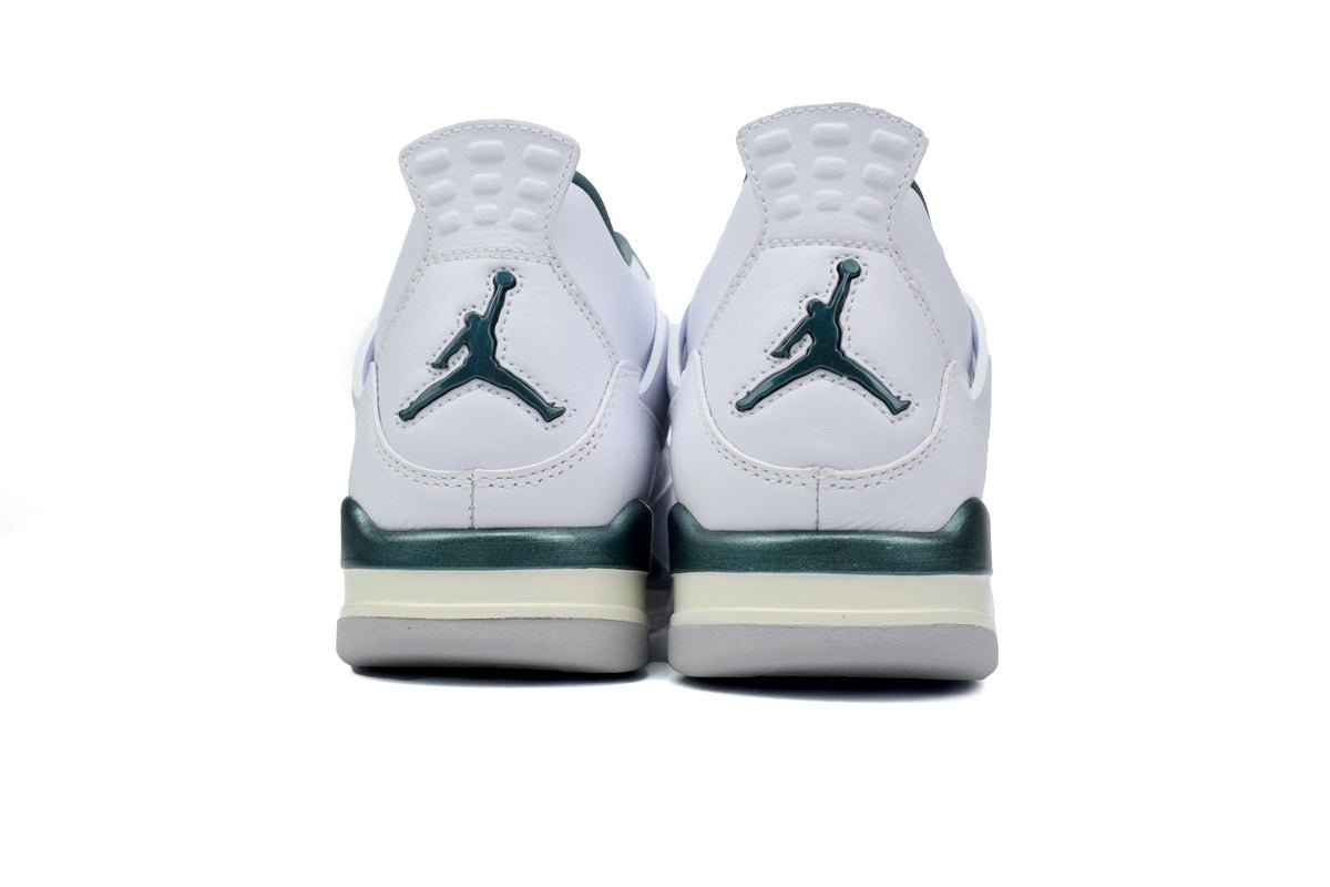 Air Jordan 4 « Vert oxydé »