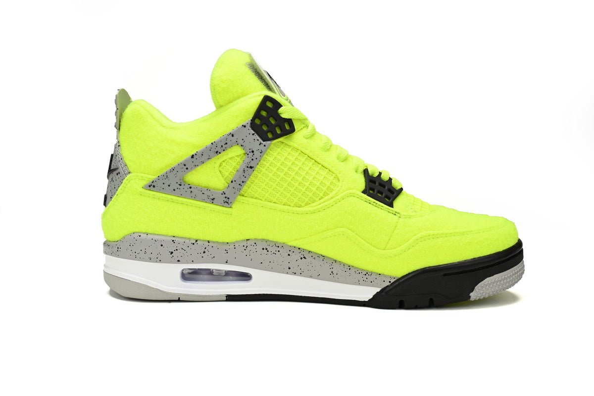 Air Jordan 4 Plush Jaune Fluorescent