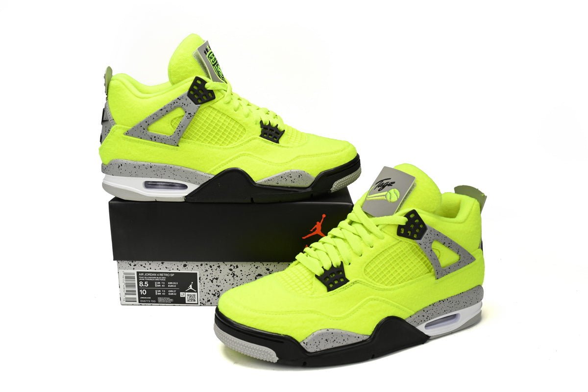 Air Jordan 4 Plush Jaune Fluorescent