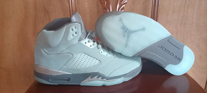 Air Jordan 5 « Blue Suede »