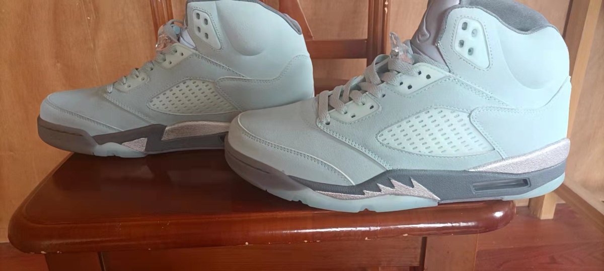 Air Jordan 5 « Blue Suede »