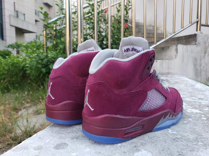 Air Jordan 5 « Bordeaux » 