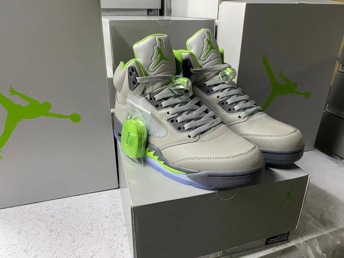 Air Jordan 5 « Green Bean » 