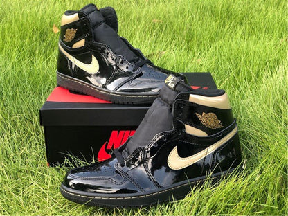 JORDAN 1 HIGH x NOIR OR MÉTALLISÉ 