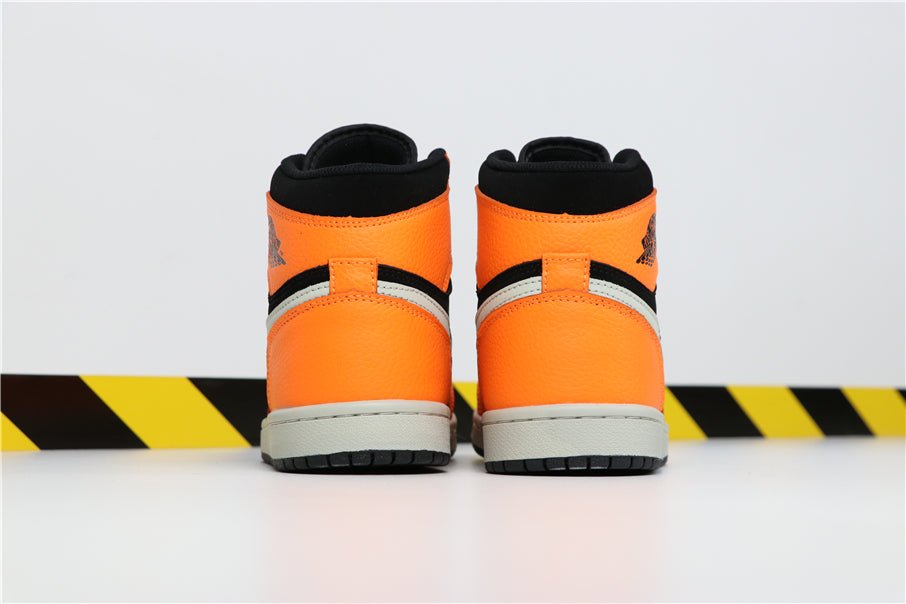 JORDAN 1 MID x BLACK CONE 