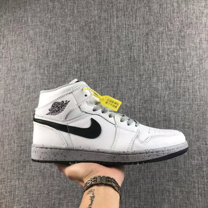 JORDAN 1 MID x CIMENT BLANC 