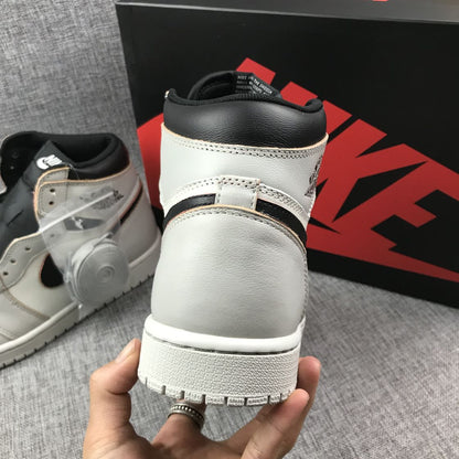 JORDAN 1 RETRO HIGH OG DEFIANT x SB NYC À PARIS 